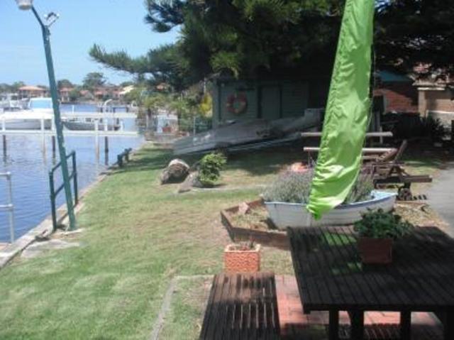 Black Swan Waterfront Motel (Adults Only) Swansea Exteriér fotografie